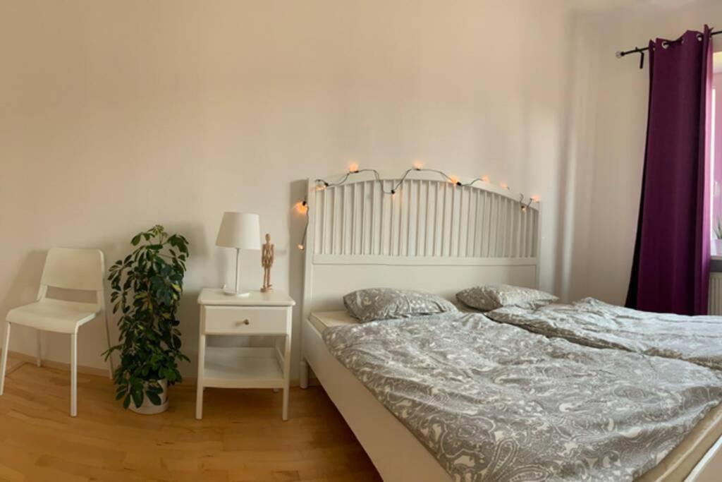 Tichý apartmán blízko centra Appartamento Trenčín Esterno foto